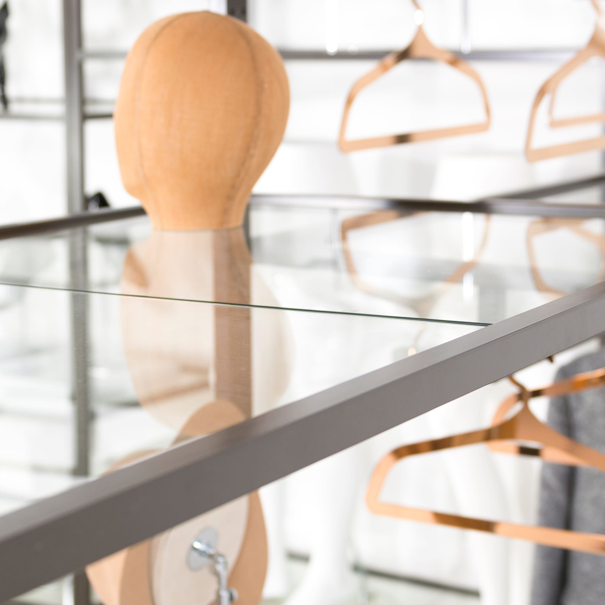 Econoco Linea Glass Shelf for Freestanding Merchandising Unit