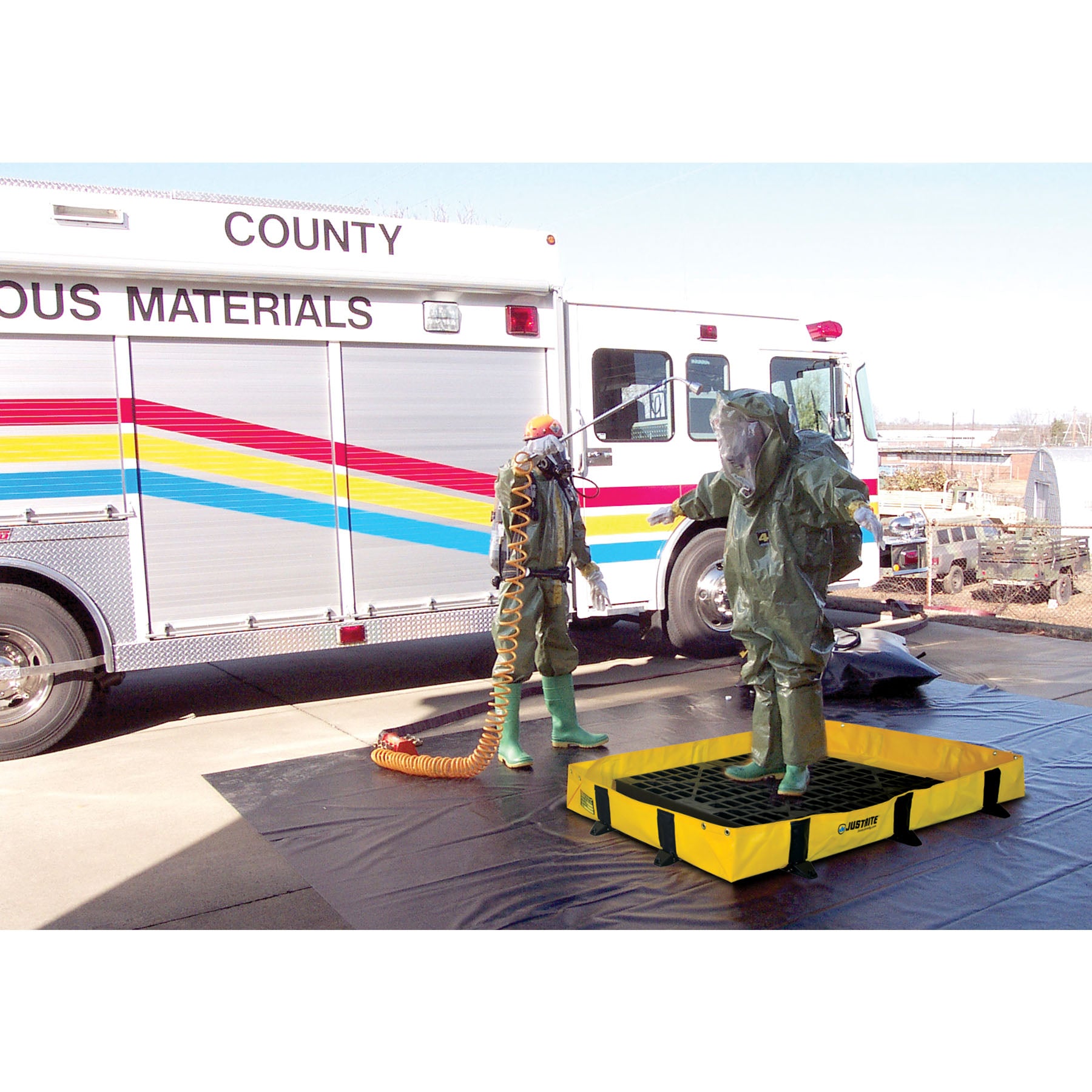 Justrite Rigid-Lock Quicberm® Lite