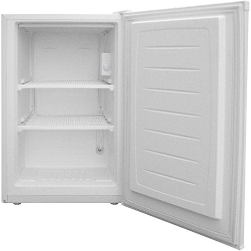 MAGIC CHEF MCUF3W2 3 Cubic-ft Upright Freezer Home, garden & living