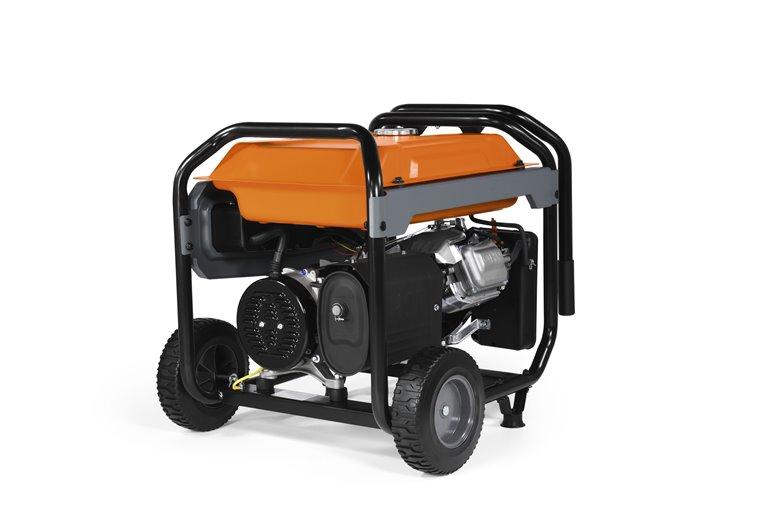 Generac 7676 GP8000E 8000W/10000W Electric Start 50ST CARB PowerRush Gas Generator New