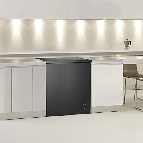 R.W.Flame Chest Freezer 7.0 Cubic Feet, Deep Freezer,Adjustable Temperature,Energy Saving,Top open Door Compact Freezer,Black