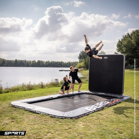 BERG 500 Ultim Pro Bouncer FlatGround Trampoline with  2x2 AeroWall