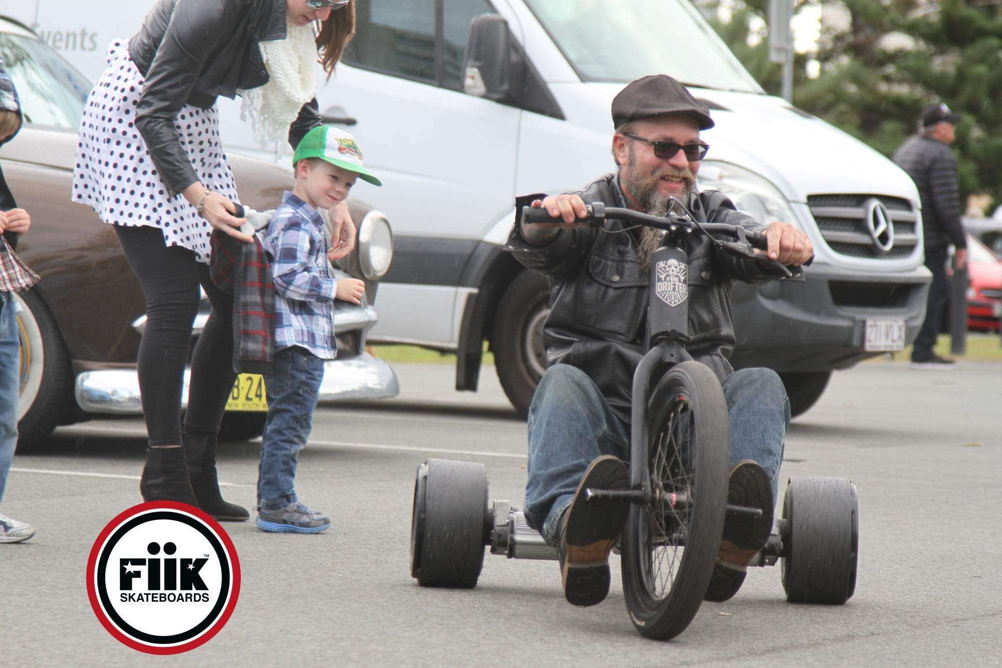 Fiik Drifter 10 Inch 1000W 11 Ah Lithium Battery Rear Wheel Drive Electric Drift Trike Black New