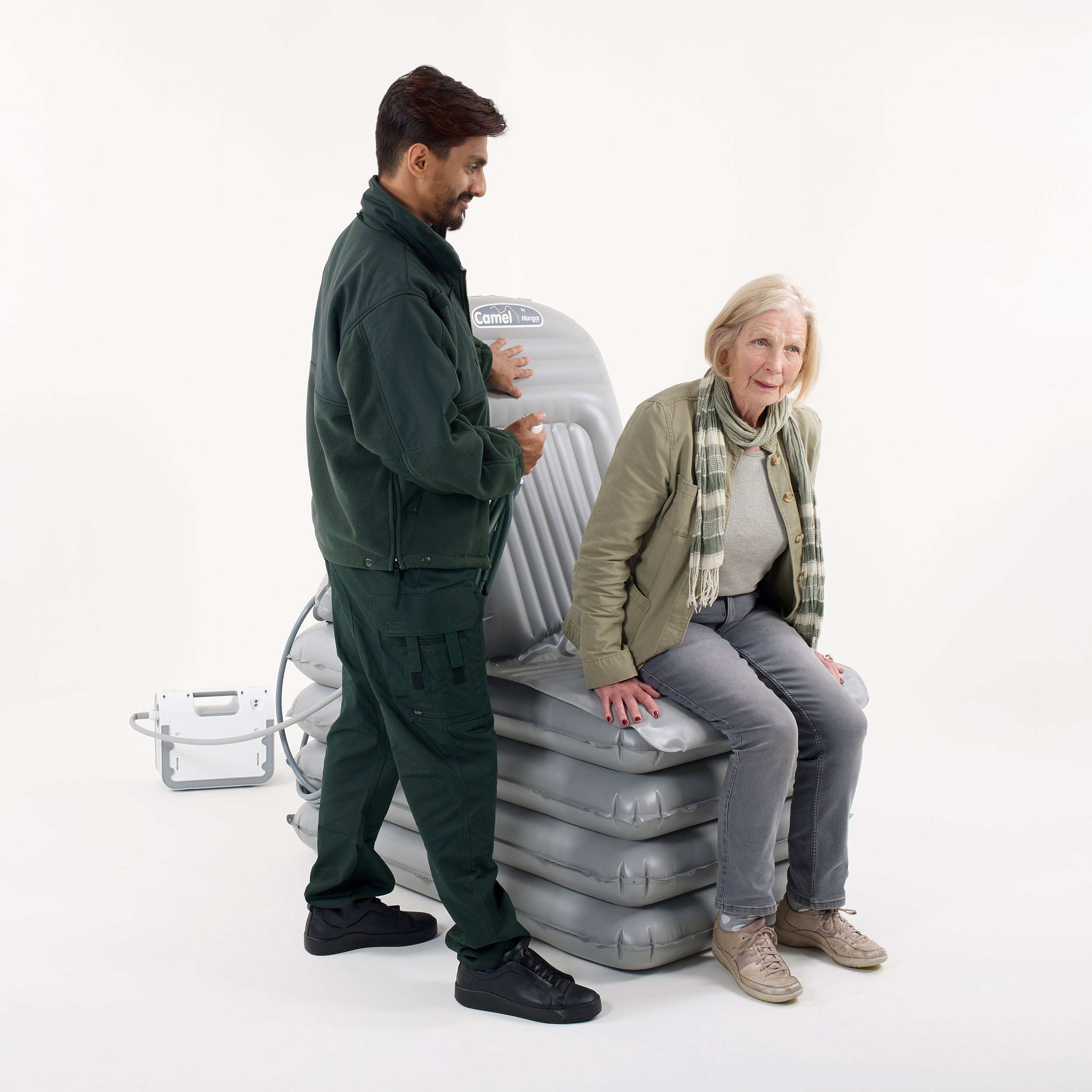 Mangar Camel Lifting Cushion with Airflo 24