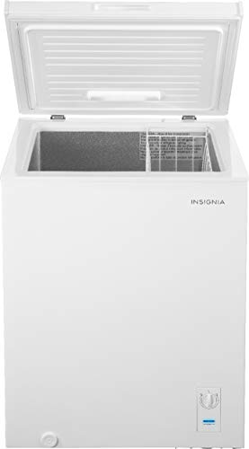 Insignia - 5.0 Cu. Ft. Chest Freezer - White