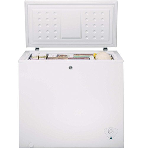 GE 7 Cu. Ft. White Chest Freezer