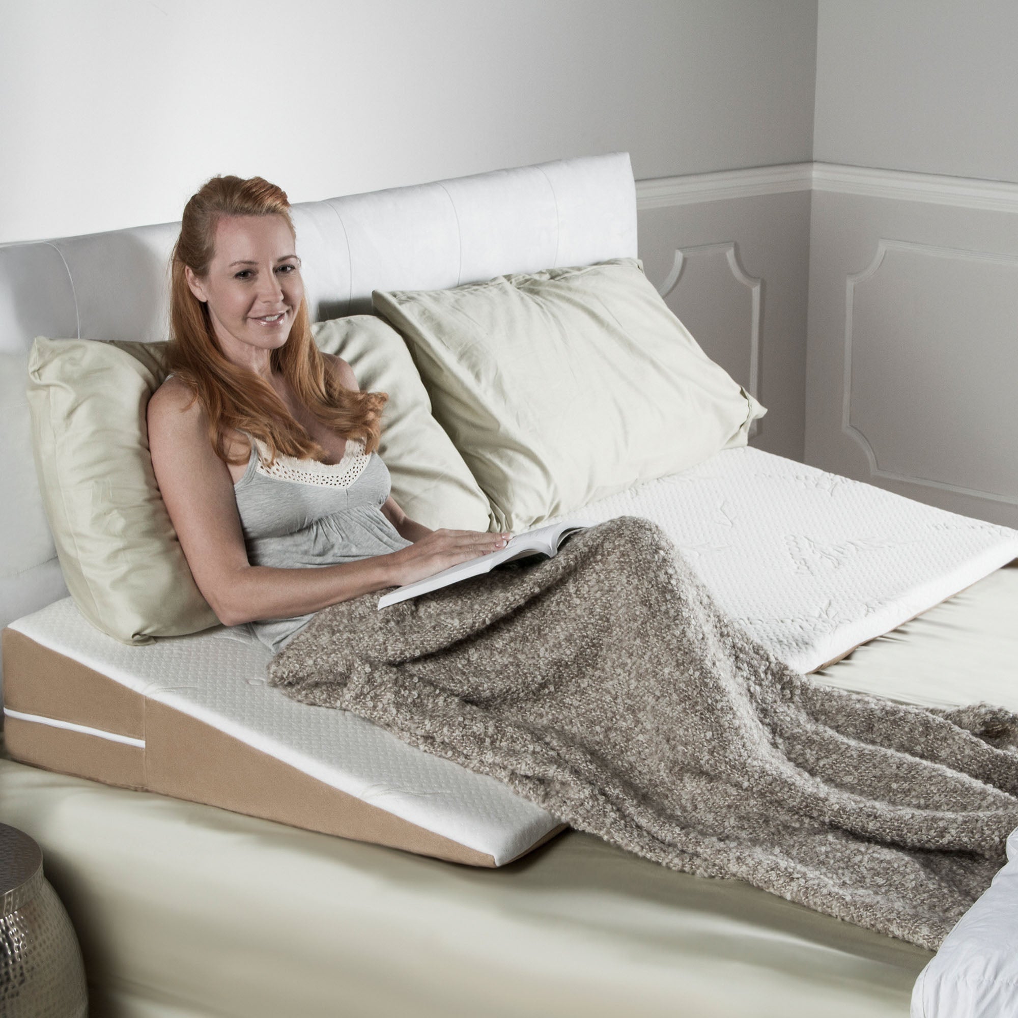 Avana Super Slant Full-Width Bed Wedge