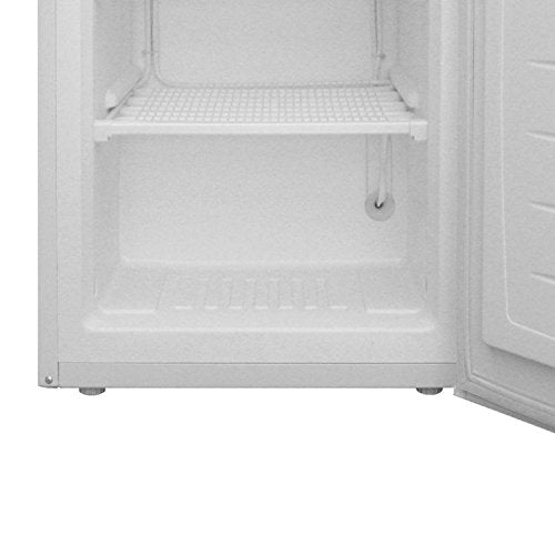 MAGIC CHEF MCUF3W2 3 Cubic-ft Upright Freezer Home, garden & living