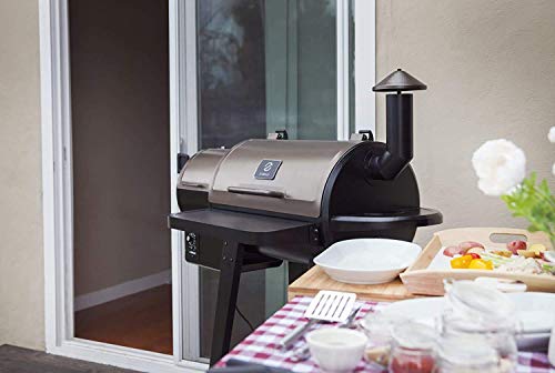 Z GRILLS Wood Pellet Smoker , 700sq in 8-1 BBQ Grill,Auto Temperature Control Pellet Smoker(Cover,Oil Collector Included)-7002BPRO