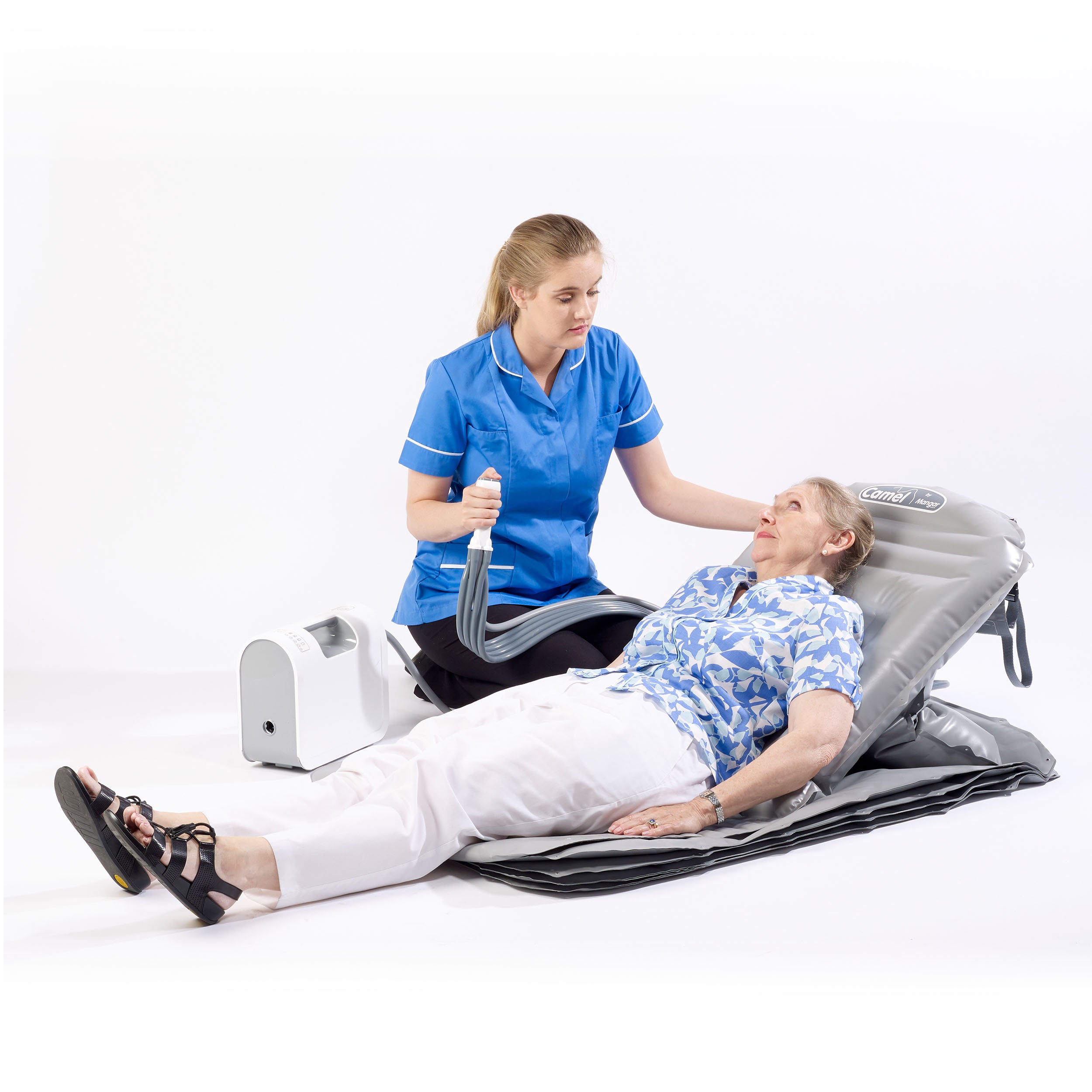 Mangar Camel Lifting Cushion with Airflo 24