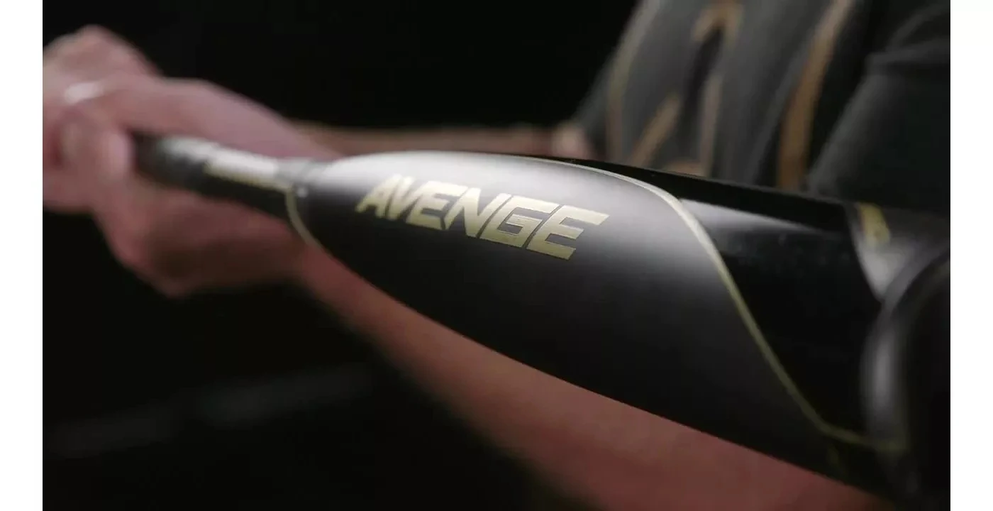 Axe Avenge Composite 2¾'' USSSA Bat 2020 (-10)
