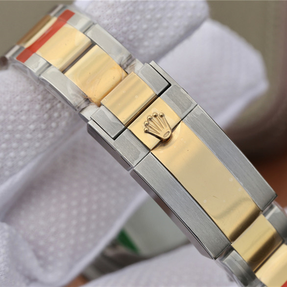 GMT-Master II Two Tone Black Dial 40mm