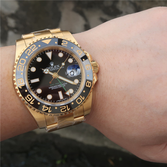 GMT-Master II Gold 40mm