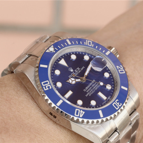Submariner Date Blue Dial 40mm