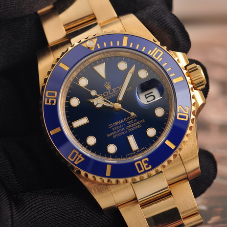 Submariner Date Blue Dial 18k Yellow Gold 41mm
