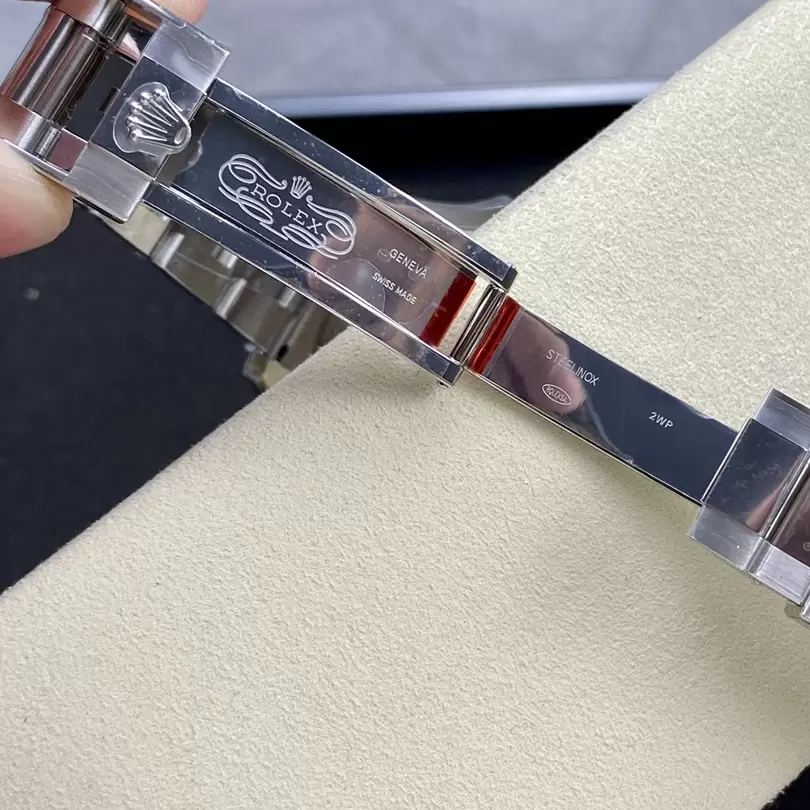 Yacht-Master Platinum 40mm