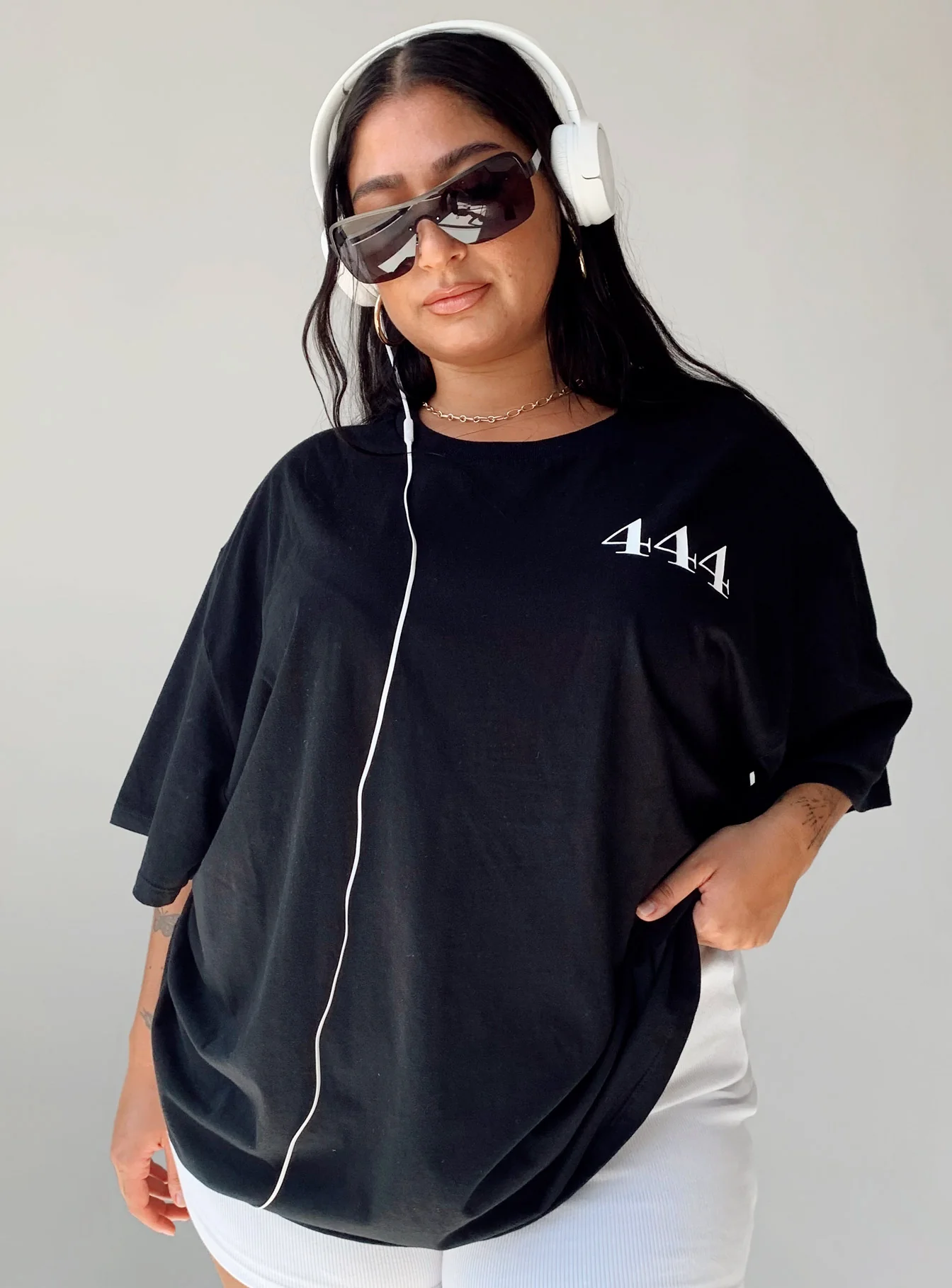 Organic 444 Oversize Tee Black Curve