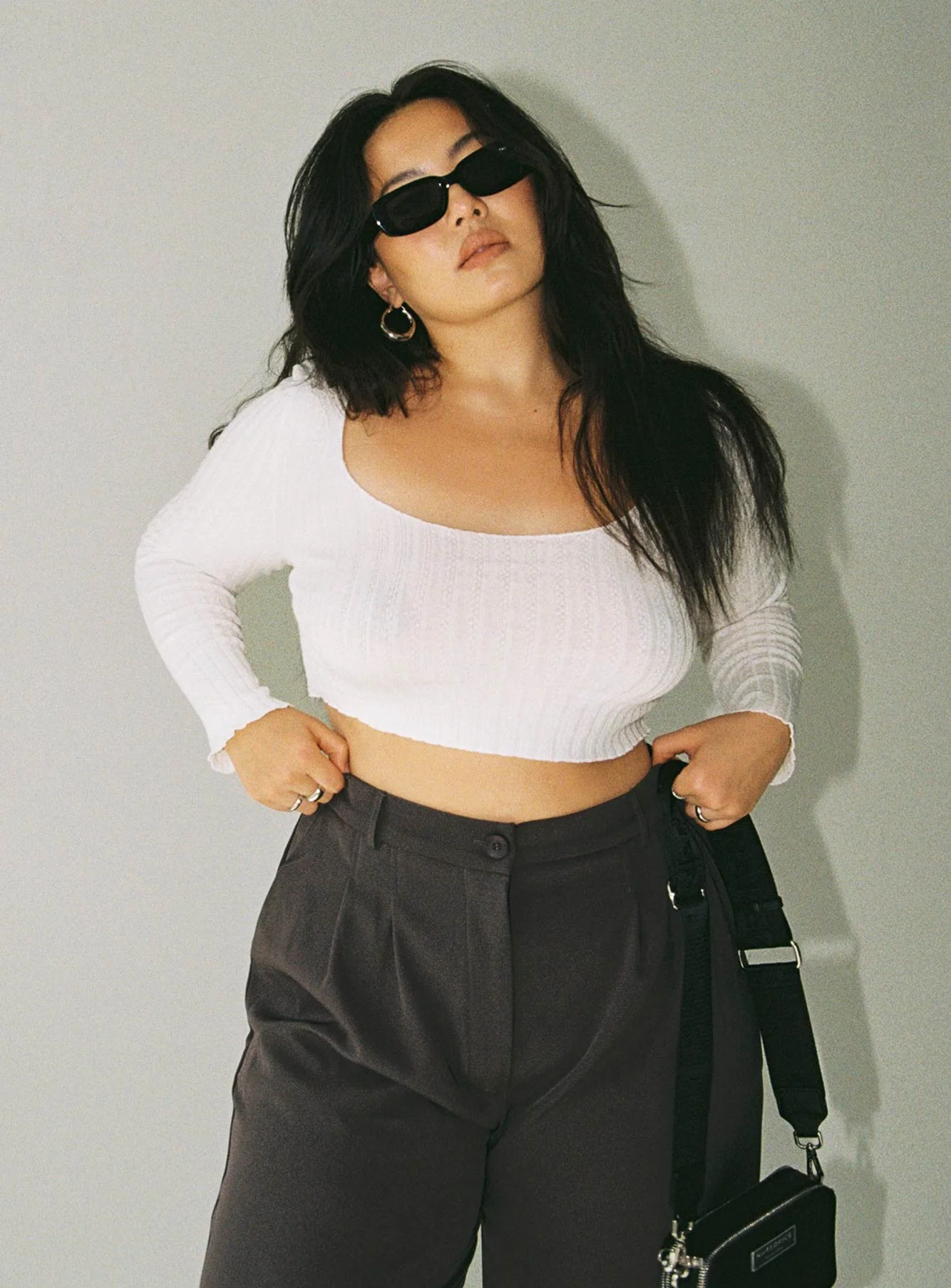 Leon Top White Curve