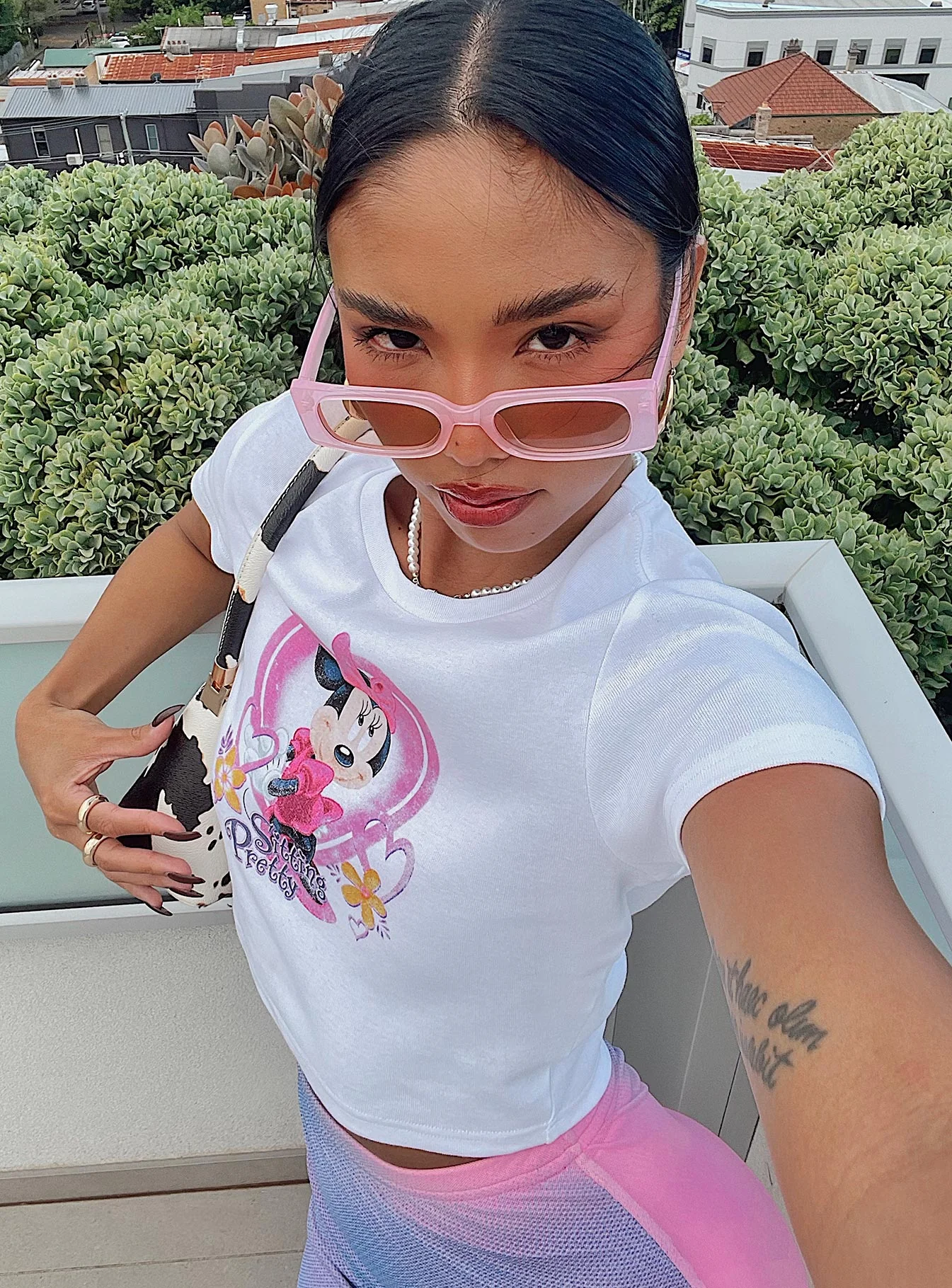 Disney Minnie Mouse Sitting Pretty Cropped Tee White