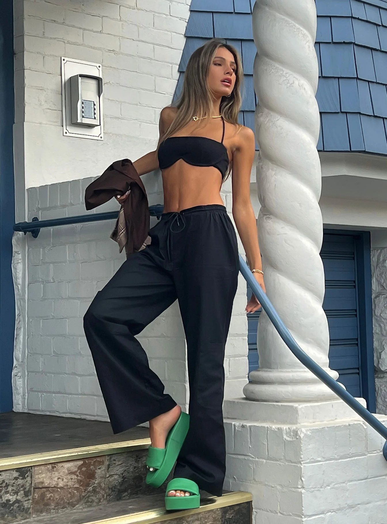 Jaya Elastic Cargo Pants Black